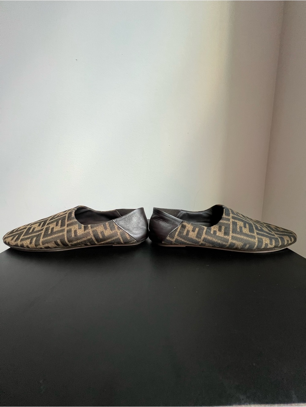 Fendi Fabric Jacquard Nappa FF Slippers Size 39 - Picture 9 of 10